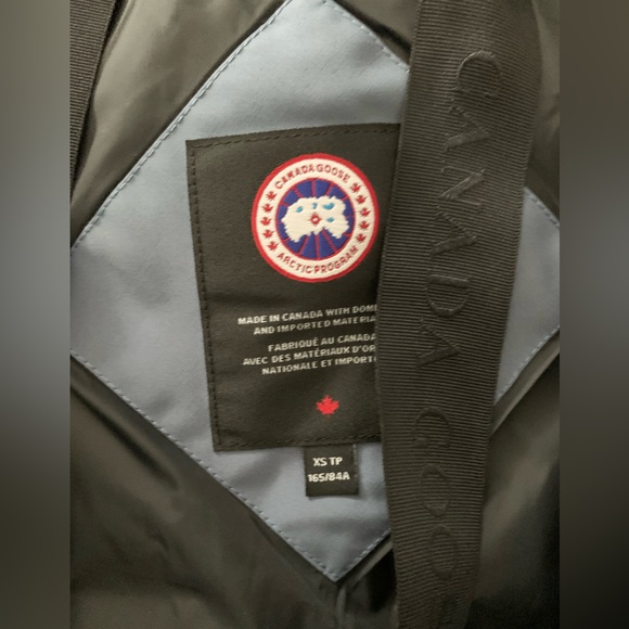 Canada Goose women Shelburne Parka goose down ozone blue NWT